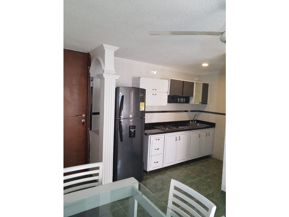 APARTAMENTO EN VENTA AMOBLADO EN EL LAGUITO 1 ALCOBA BUEN PRECIO — foto 6
