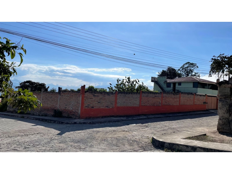 PROPIEDAD DE VENTA EN CANTON MIRA- - 3