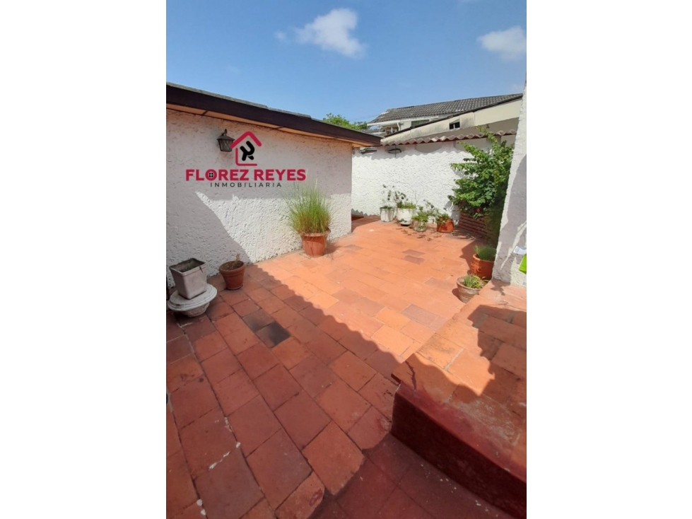 CASA AMPLIA Y LINDA (TAMBIEN COMERCIAL) NUEVO HORIZONTE — foto 3