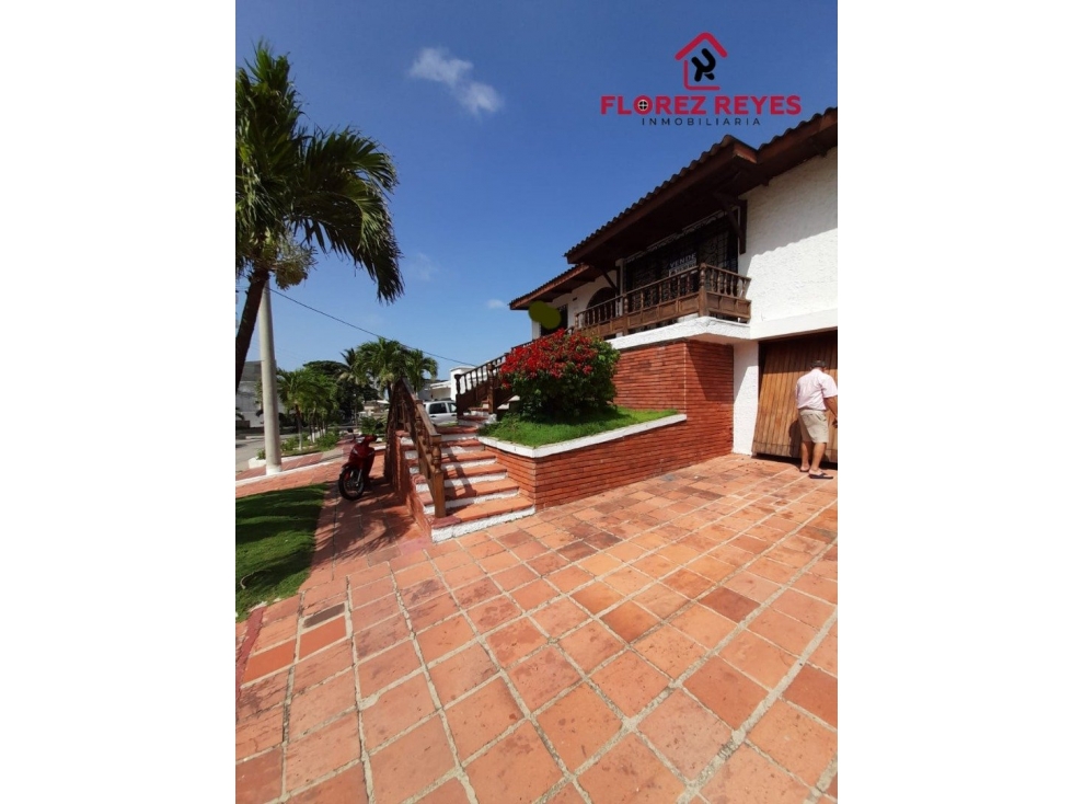 CASA AMPLIA Y LINDA (TAMBIEN COMERCIAL) NUEVO HORIZONTE