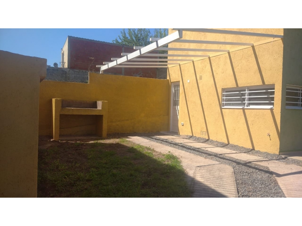 SE VENDE DOS DUPLEX AMBOS DE DOS DORMITORIOS EN CARLOS PAZ — foto 5