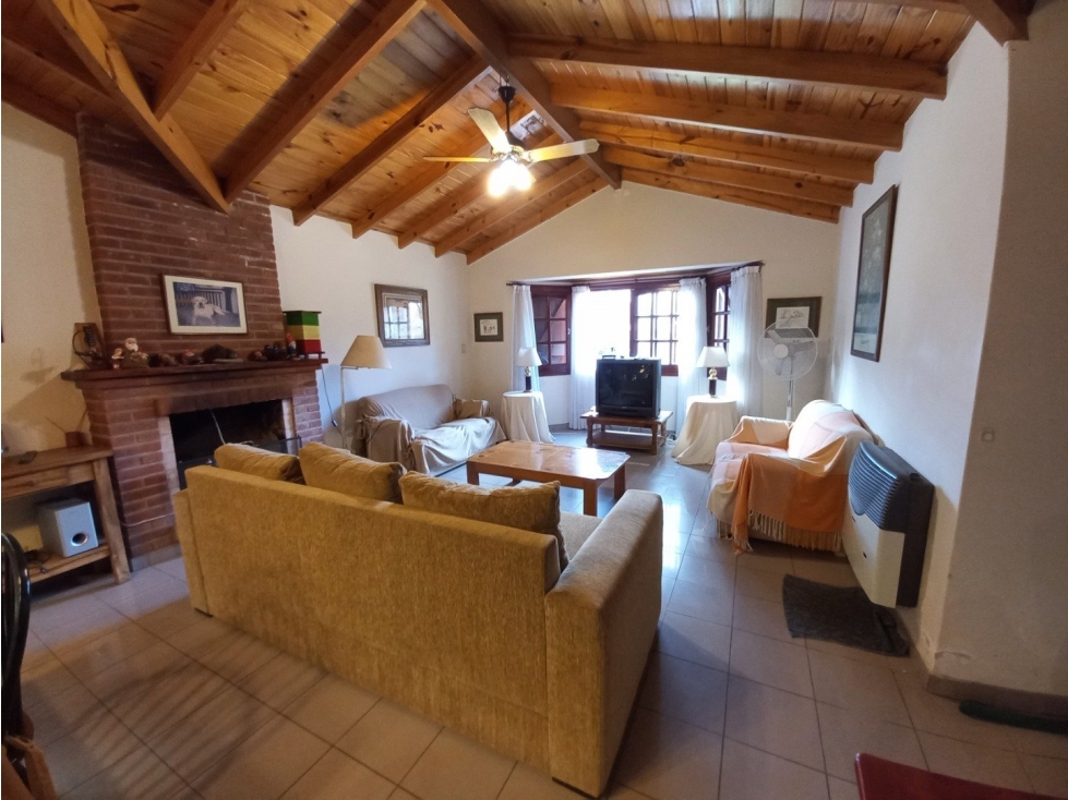Casa Venta Zona Duplex 3 Dormitorios + Playroom Lote Multifamiliar — foto 2