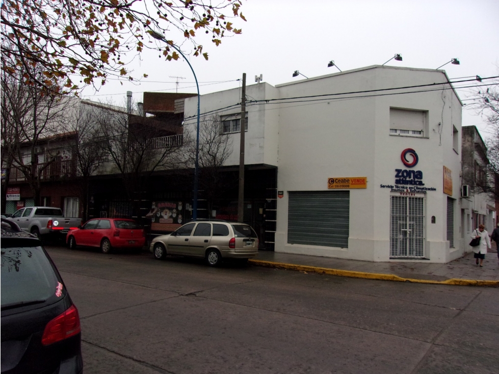 P/INVERSION 2 VIVIENDAS MAS QUINCHO APTO DEPTO PATIO MAS 4 LOCALES EN ESQUINA TODO EN BLOCK — foto 4