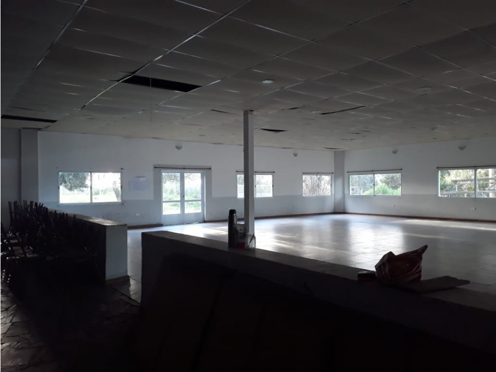 CASA QUINTA 5 HA PILETAS NATAC.GRAN SALON VVDAS 2 APTO TODO DESTINO — foto 3