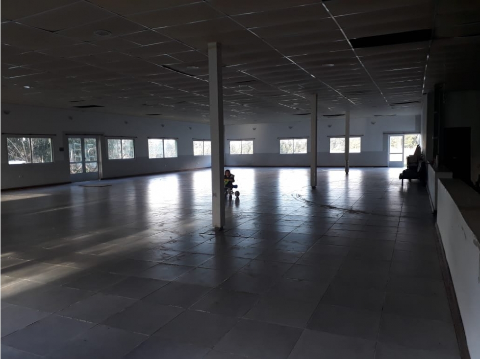 CASA QUINTA 5 HA PILETAS NATAC.GRAN SALON VVDAS 2 APTO TODO DESTINO — foto 4