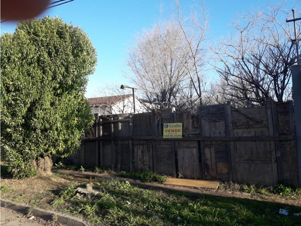 VENDO LOTE 10 x 33 TODOS LOS SERVIC. OPORT.VENTA URG