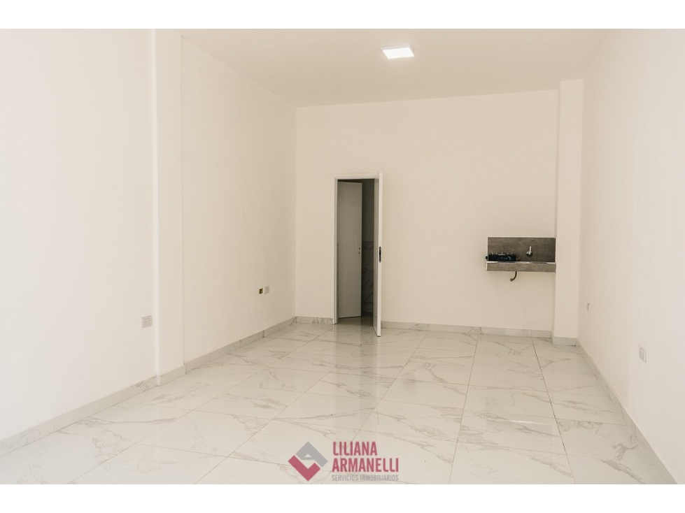 LOCAL EN VENTA. A ESTRENAR.