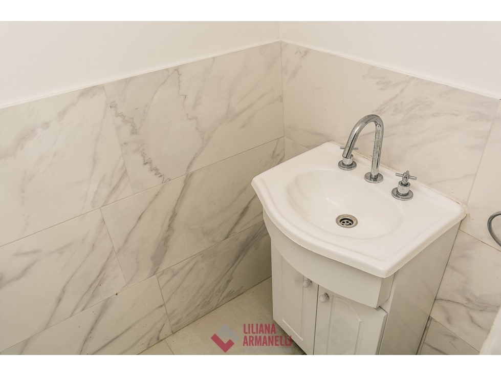 LOCAL EN VENTA. A ESTRENAR. — foto 4