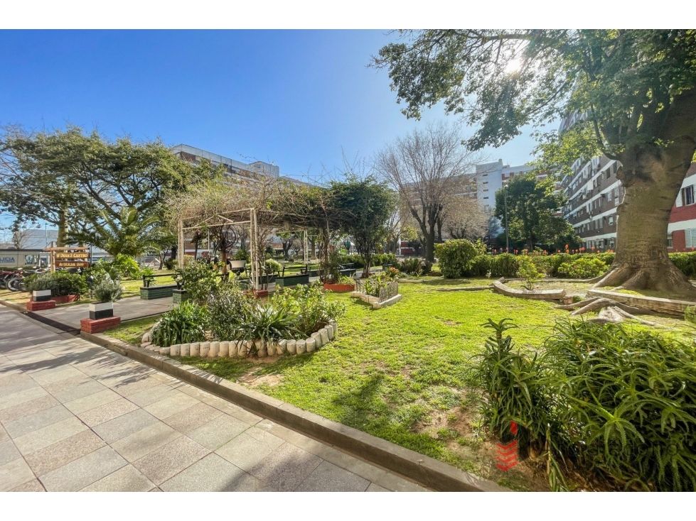 DEPARTAMENTO 3 AMBIENTES VENTA. BARRIO CASTRO, ESCALADA 2500 V. LUGANO - 2