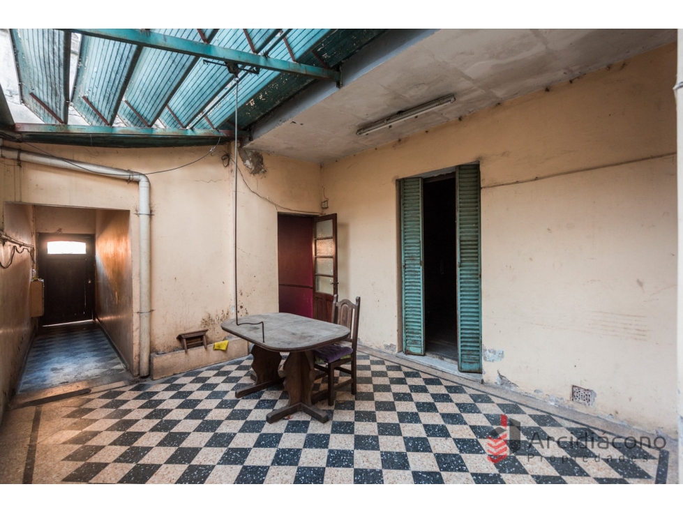 VENTA CASA CON COCHERA A REFACCIONAR/ LOTE, SAYOS 5400, VILLA LUGANO - 3