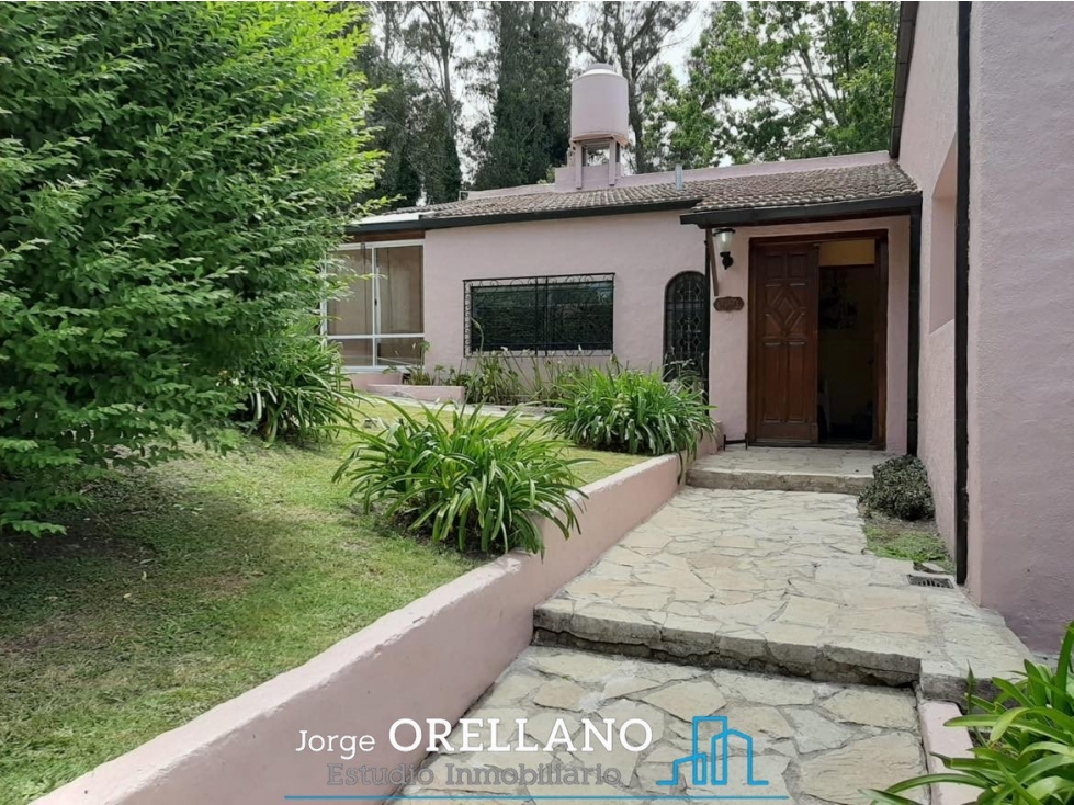 VENTA DE CASA CON DEPARTAMENTO Y PILETA EN SIERRA DE LOS PADRES — foto 2