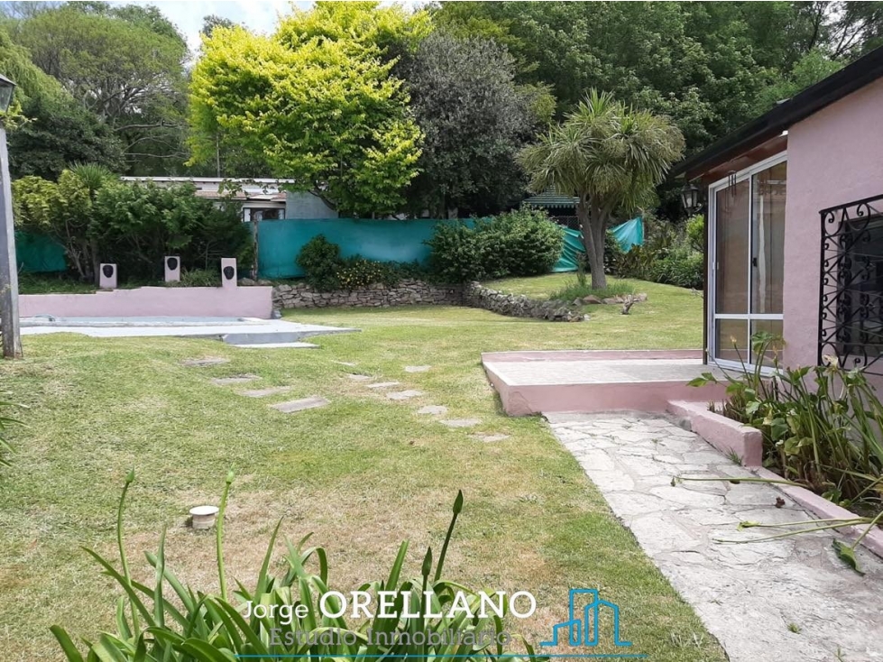 VENTA DE CASA CON DEPARTAMENTO Y PILETA EN SIERRA DE LOS PADRES — foto 3