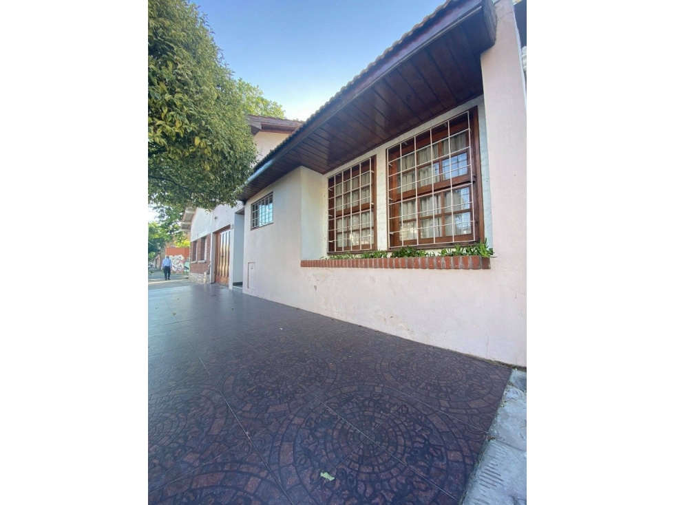 VENTA CASA RECICLADA CON 3 DORMITORIOS PATIO CON PARRILLA — foto 3