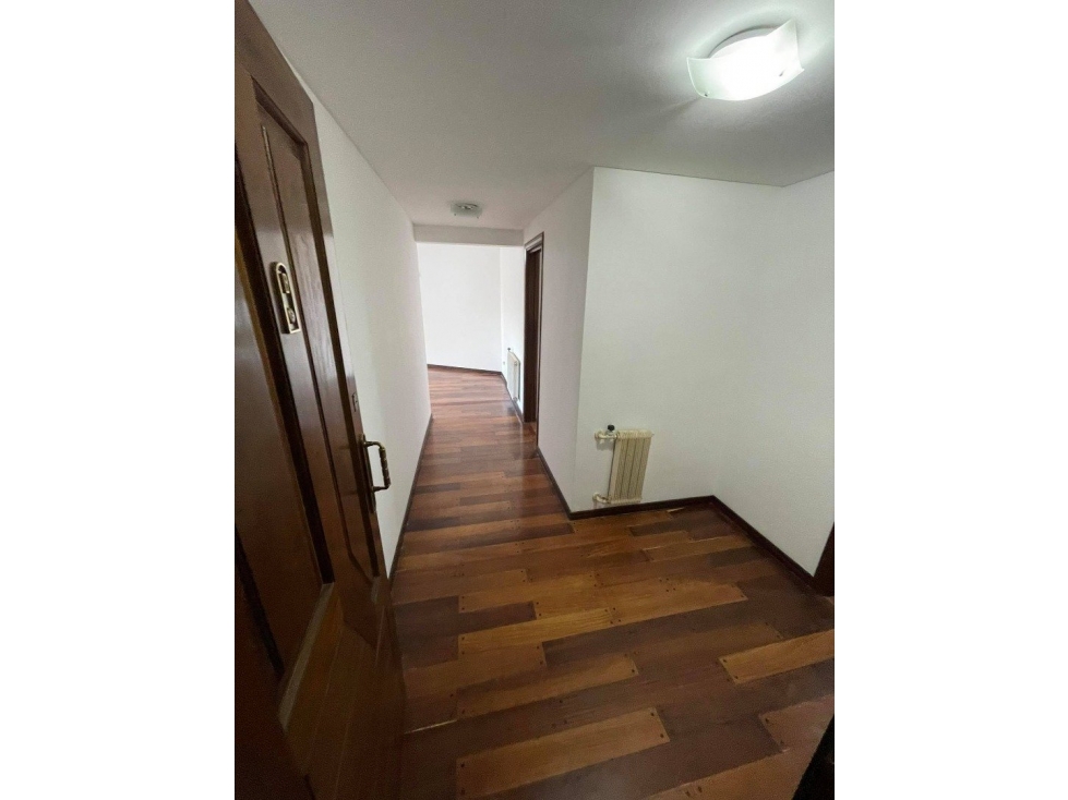 VENTA DEPARTAMENTO 3 AMBIENTES CON DEPENCIA COCHERA CUBIERTA Y BAULERA — foto 5