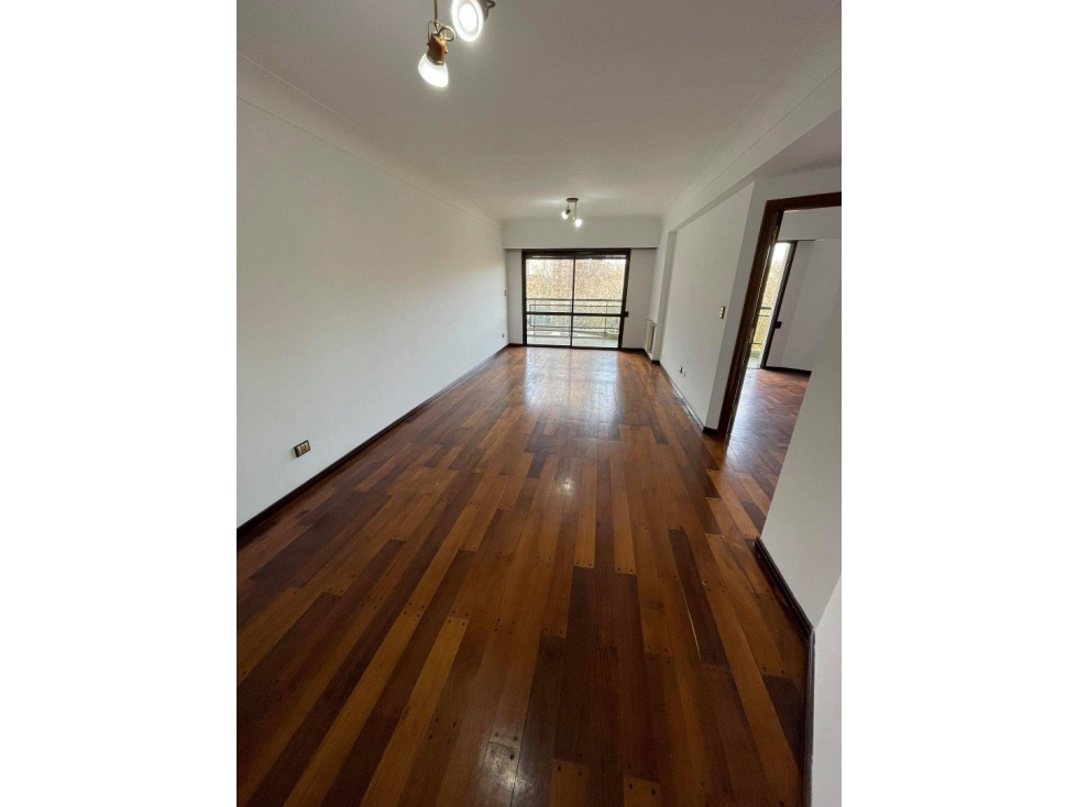 VENTA DEPARTAMENTO 3 AMBIENTES CON DEPENCIA COCHERA CUBIERTA Y BAULERA — foto 6