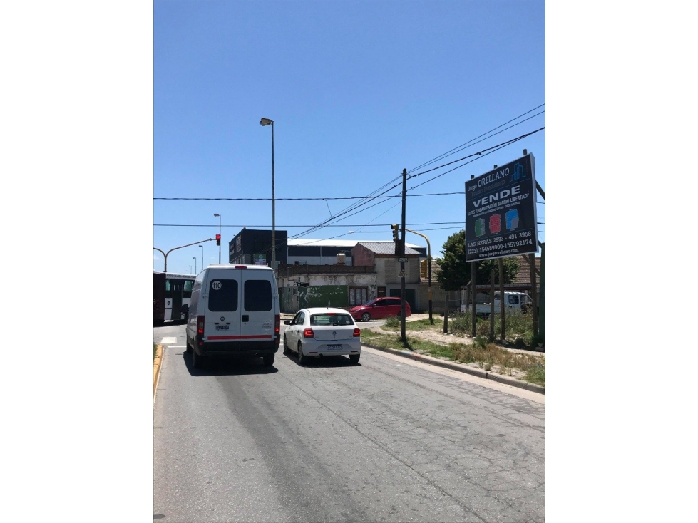VENTA LOTES SOBRE DE AVENIDA LURO BARRIO LIBERTAD OPORTUNIDAD ÚNICA — foto 5