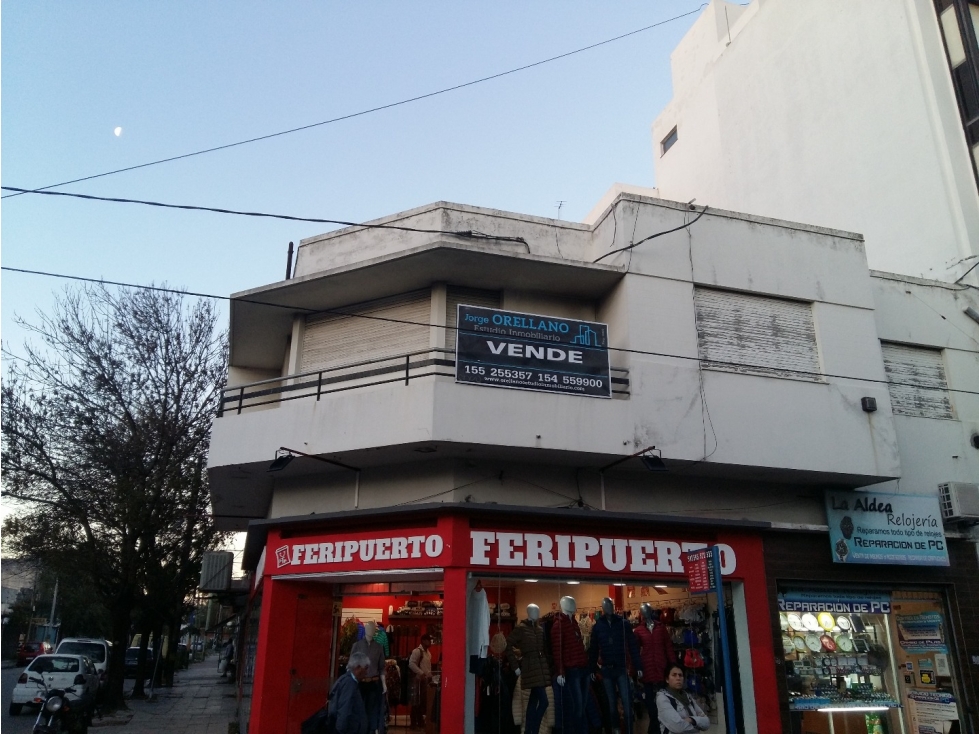 VENTA 6 AMBIENTES CON PATIO APTO PROF A METROS DE AV MARTÍNEZ HOZ — foto 2