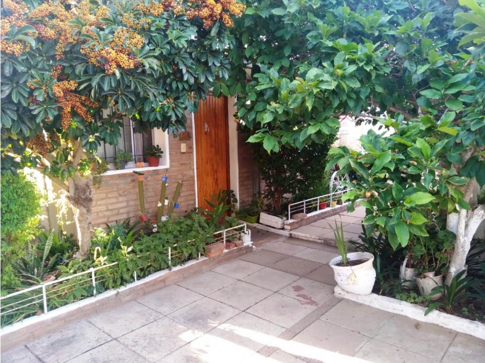 Casa 3 Hab. Bº Las Violetas de Río Tercero - 1