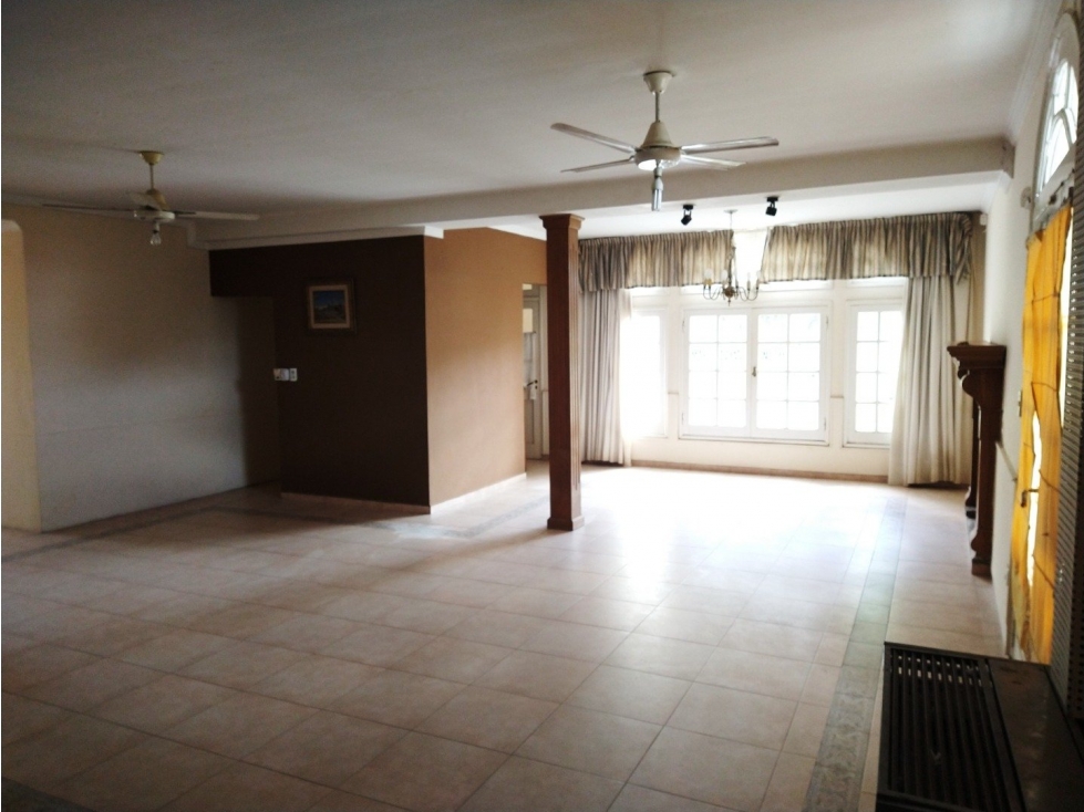 Vendo Casa de Campo, Sobre Autovía Rio 3 - Almafuerte - 6
