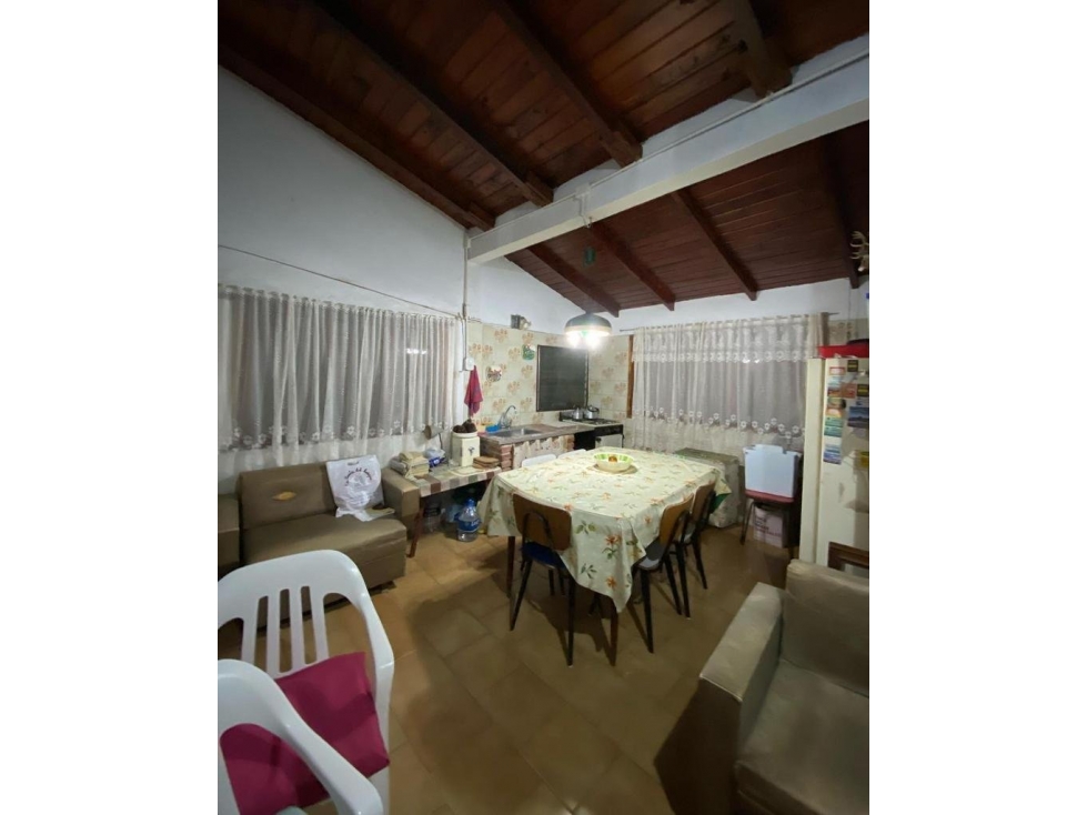 CASA A LA VENTA - 2