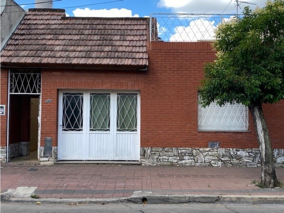 MADARIAGA 3228 entre Yrigoyen y Villegas, San Justo - 1
