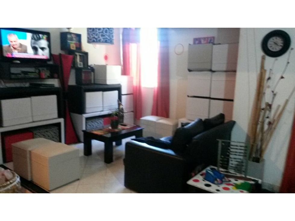 LA HAYA 3194, Planta Baja, Depto "B", Isidro Casanova. - 1