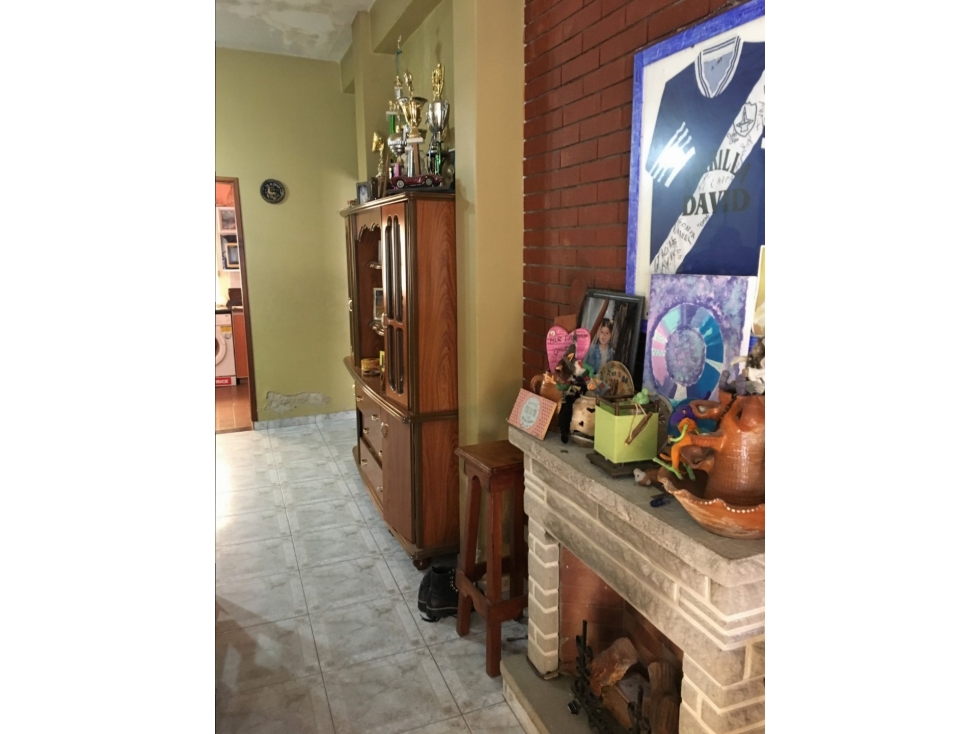 LAVALLOL 105, esquina GALLI, Isidro Casanova - 4