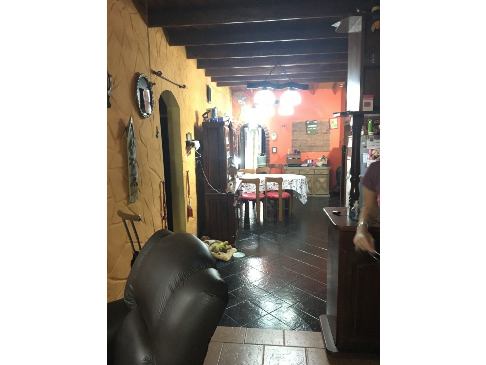RAMÓN FALCÓN 5645, Isidro Casanova. — foto 4