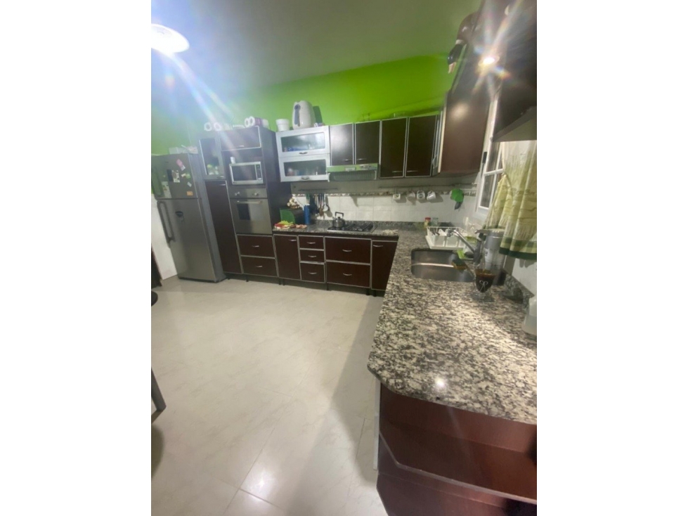 ALVEAR 3225 e/Llerena y Luján — foto 6