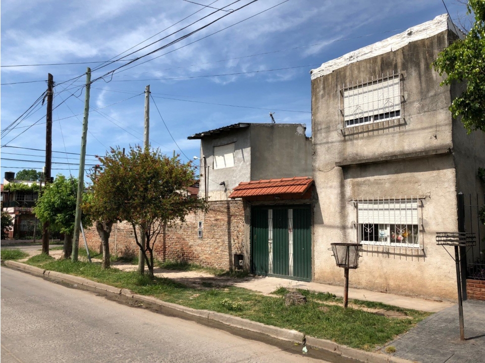 MARÍA PITA 2695, esquina Aguapey - 4