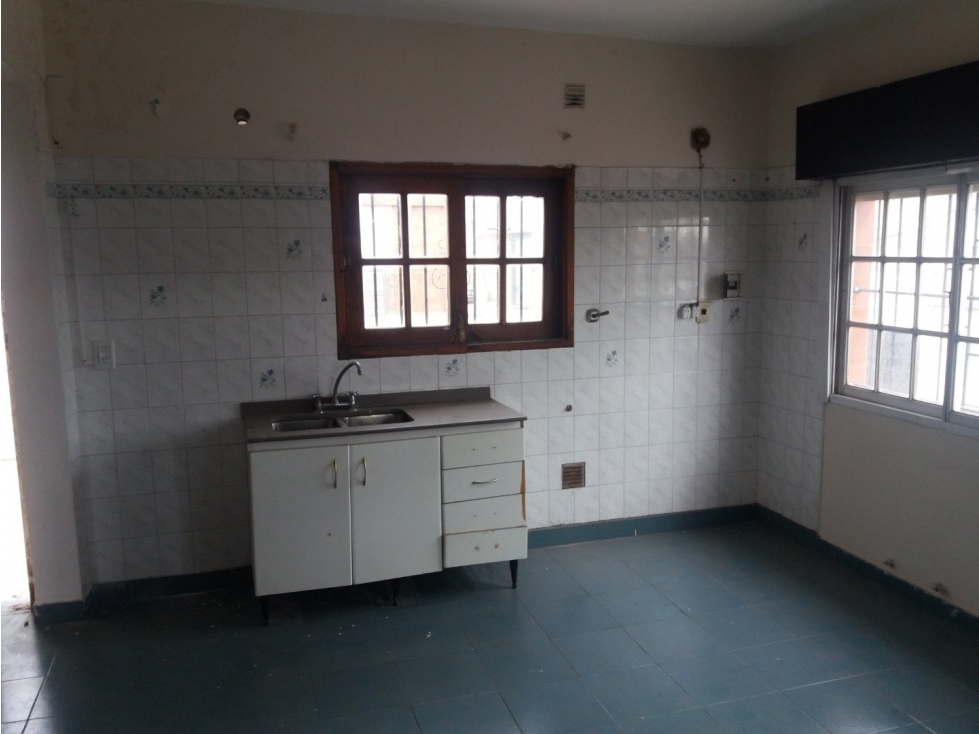 Zinny 304, Isidro Casanova — foto 4