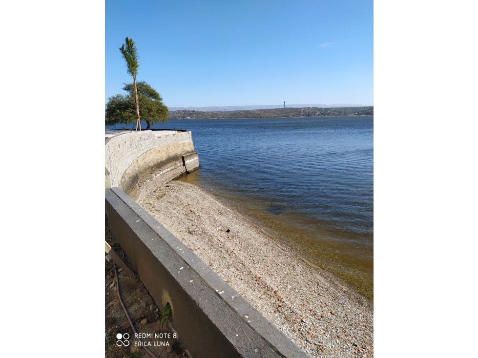 Exclusivo Departamento con Vista Al Lago - 1