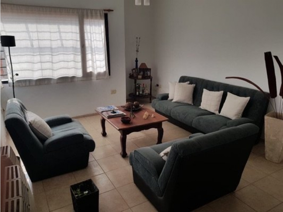 Casa + Departamento en Villa Carlos Paz - 2