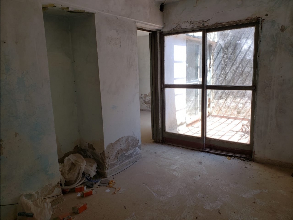 Terreno con casa a reciclar - 4