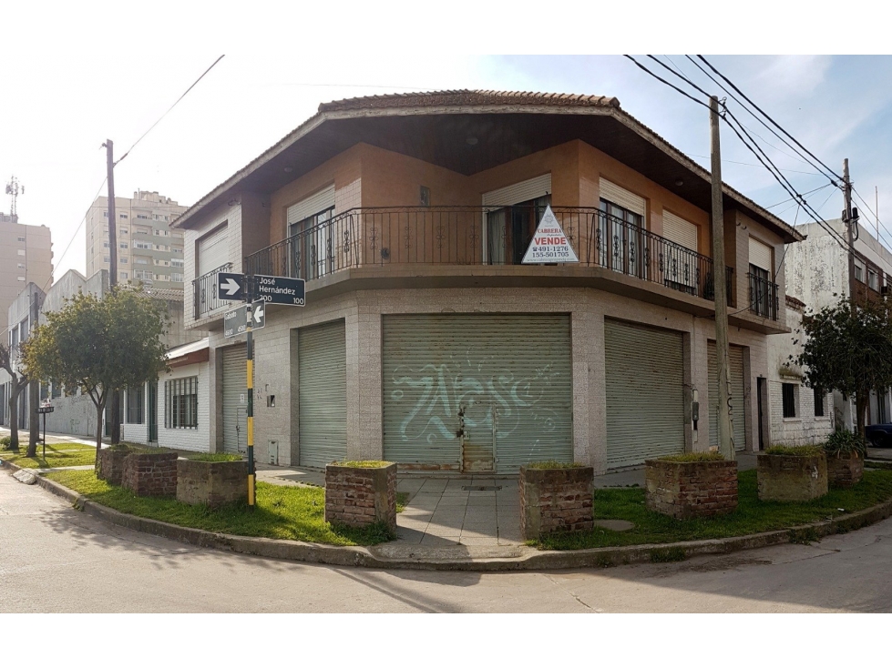 Chalet 4 amb. Planta Alta + 3 locales - José Hernández y Gaboto - 4
