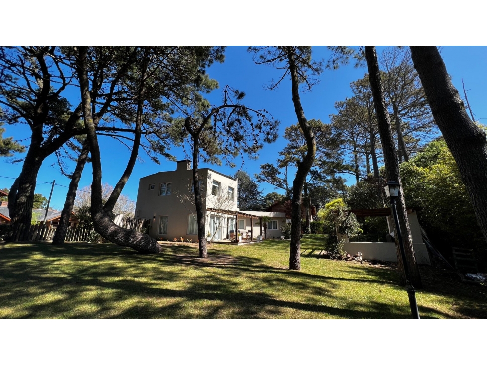 1 AL 15 de FEBRERO 4 DORM (2 SUITES) P/ 8 PERSONAS - 1