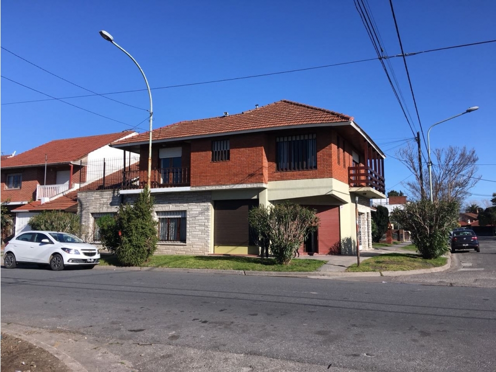 Propiedad en block + local- Roca y San Juan — foto 3