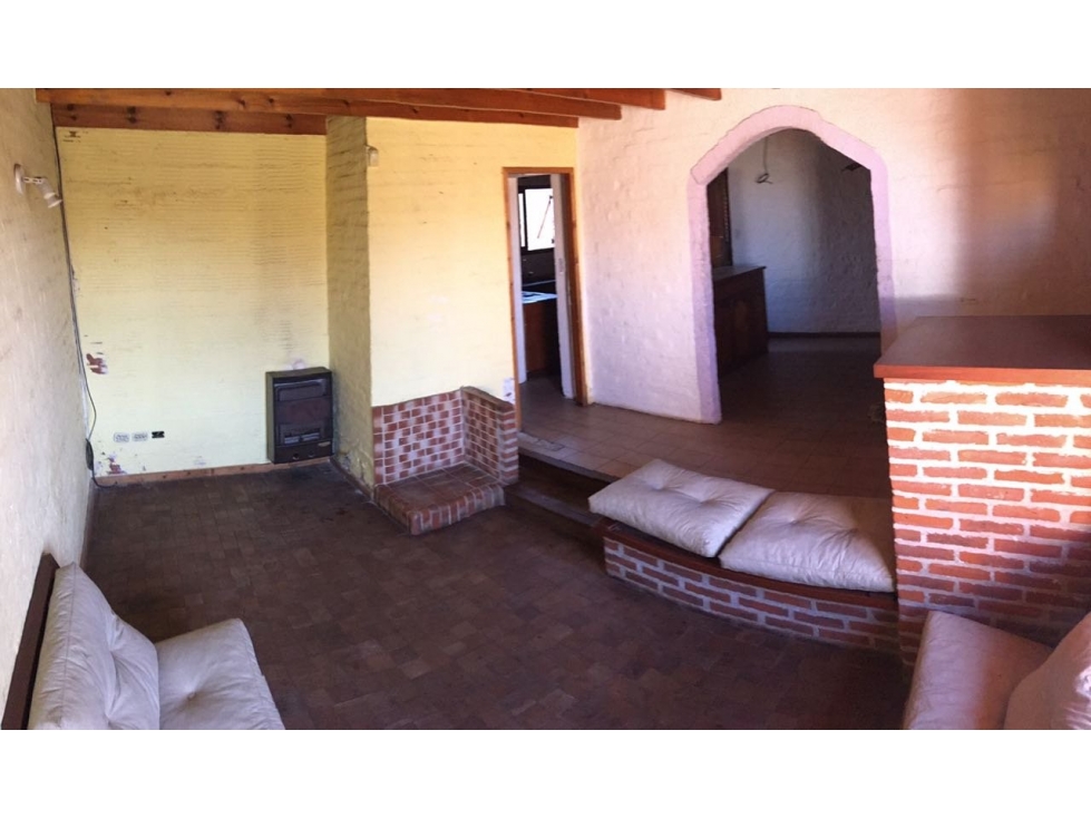 Chalet 4 amb. con parque y garage - Rosales y Dellepiane — foto 2