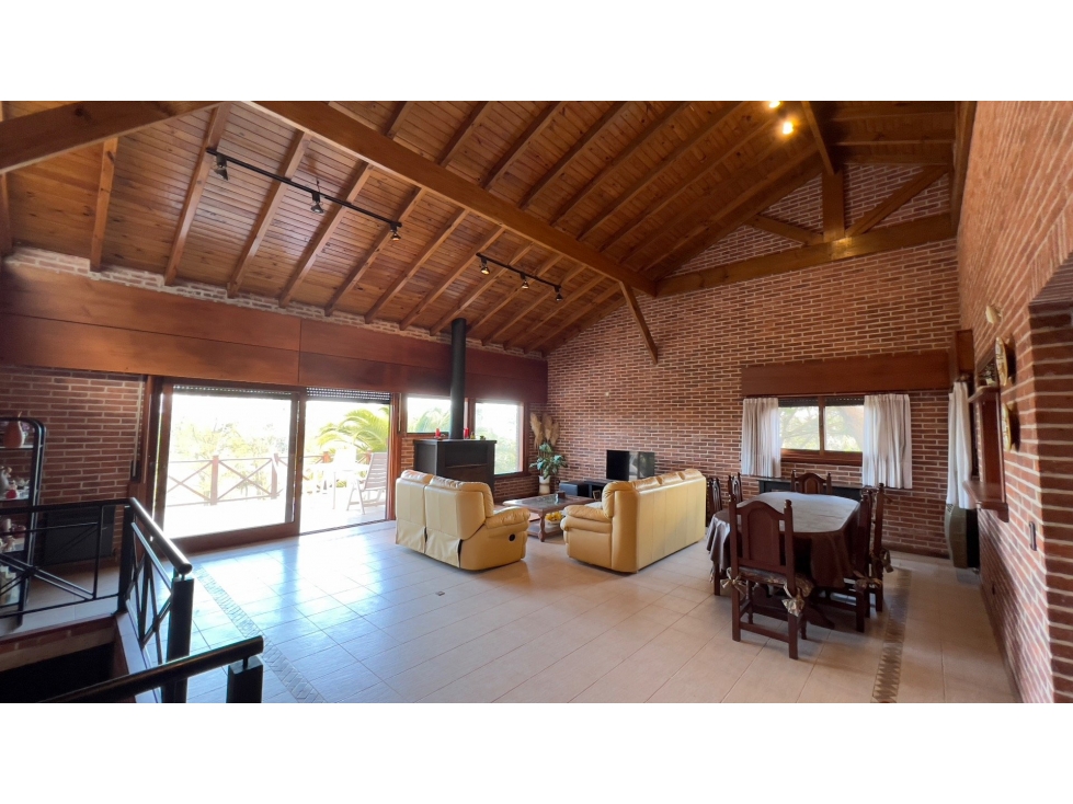 3 DORMITORIOS (2 SUITES) EN EL GOLF