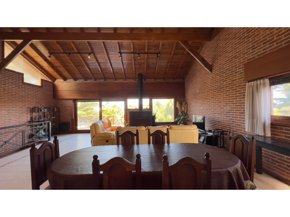 3 DORMITORIOS (2 SUITES) EN EL GOLF — foto 4