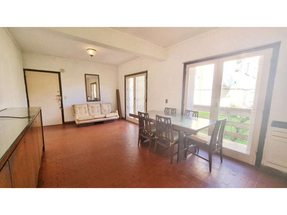 Departamento 4 amb. - Av. Antártida Argentina y Av. Mario Bravo