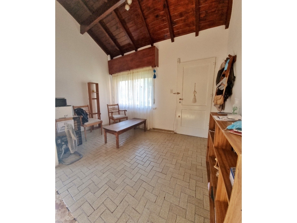 Chalet en PH 3 ambientes con entrada p/ autos - Soler y C. de Dolores — foto 3