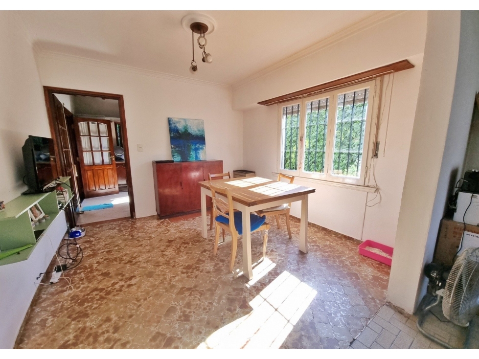 Chalet en PH 3 ambientes con entrada p/ autos - Soler y C. de Dolores — foto 4
