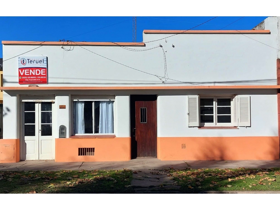 En venta amplia propiedad (Casa + PH) en lote propio. APTO CREDITO - 3