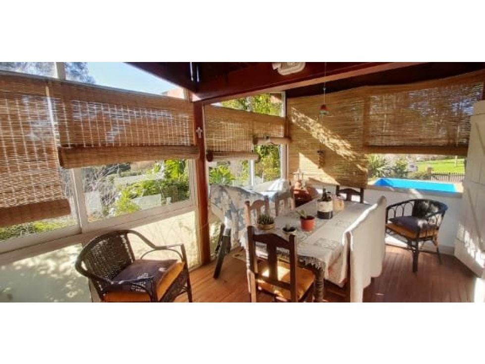 VENTA O PERMUTA / CHALET CON GAS NATURAL / SIERRA DE LOS PADRES