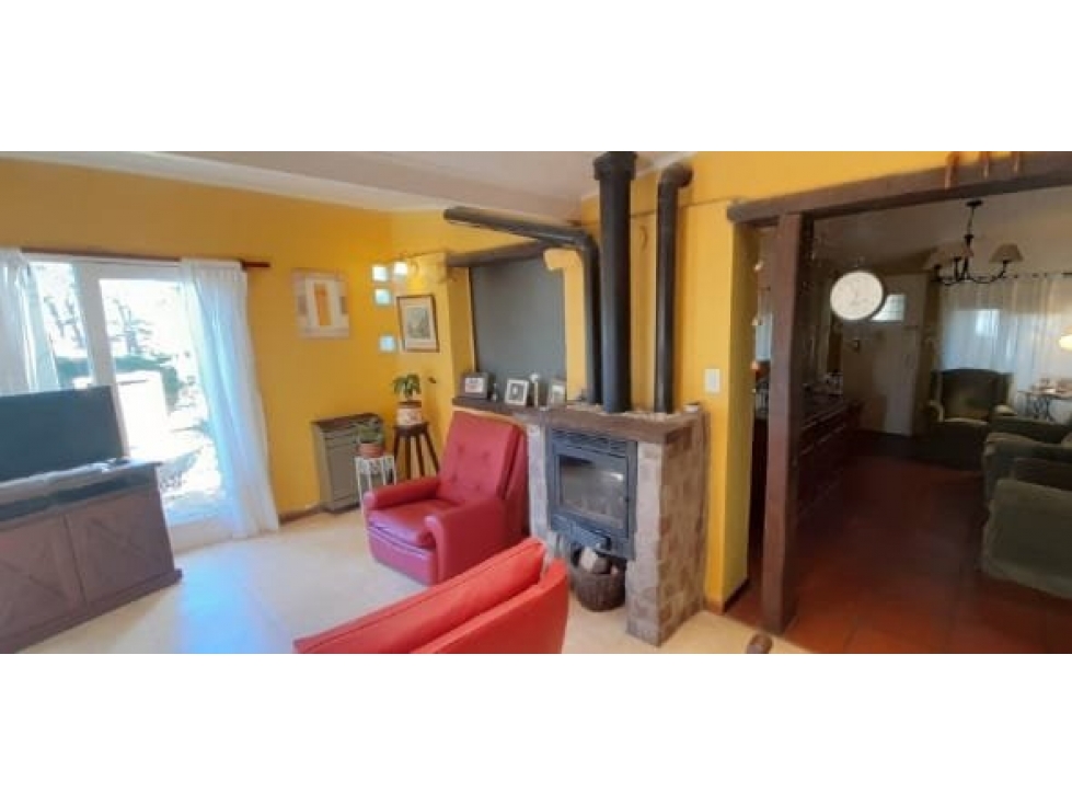 VENTA O PERMUTA / CHALET CON GAS NATURAL / SIERRA DE LOS PADRES — foto 4