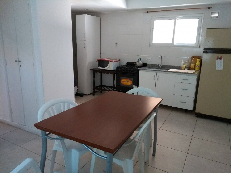 ** 3 ambientes muy amplios. Quincho z/ Paseo Aldrey - Mar del Plata — foto 3