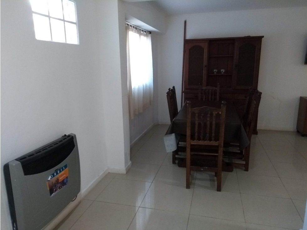 ** 3 ambientes muy amplios. Quincho z/ Paseo Aldrey - Mar del Plata — foto 4