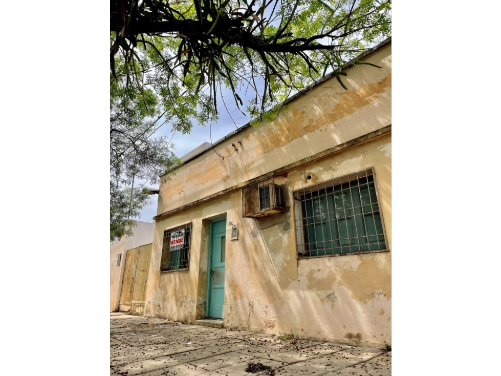 CASA EN JOSE HERNANDEZ 754 (RETASADA)