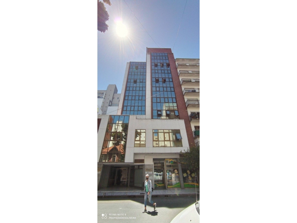 VENTA DE OFICINAS EJECUTIVAS DIFERENTES MEDIDAS - 1